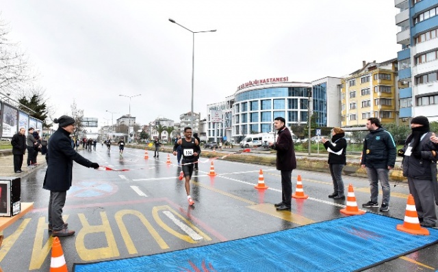 Trabzon'da koşular tamamlandı 3