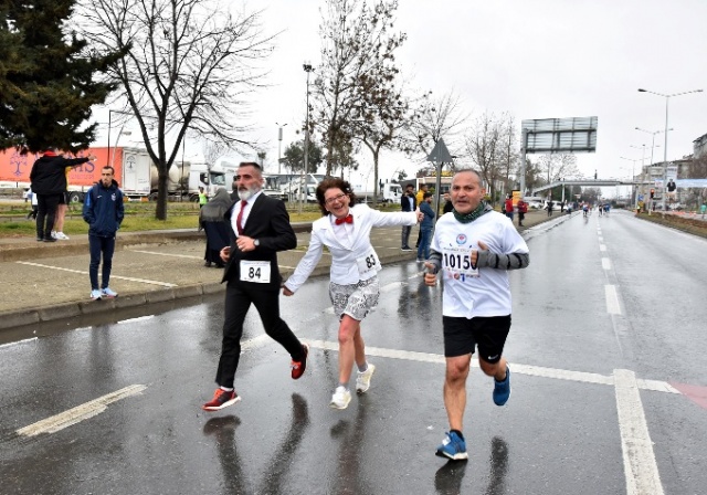 Trabzon'da koşular tamamlandı 5