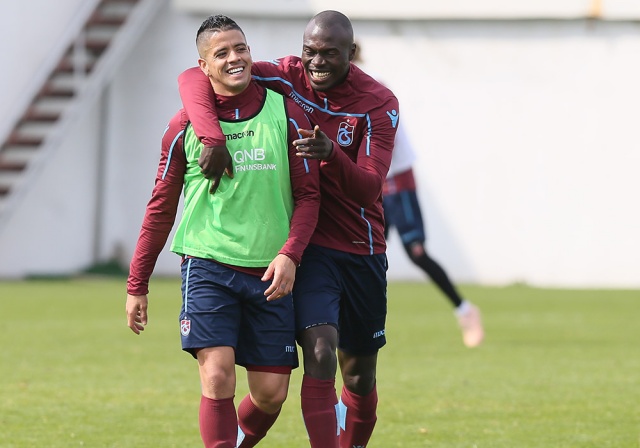 Trabzonspor'dan neşeli antrenman 4