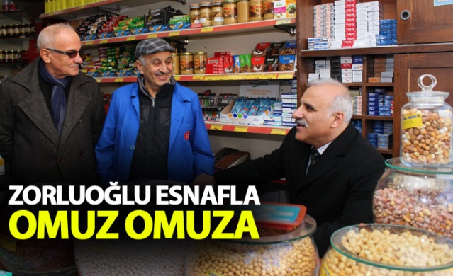 Zorluoğlu esnafla omuz omuza 1