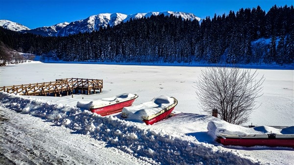 Karagöl'ün büyüleyici kış manzarası. Foto Galeri 7