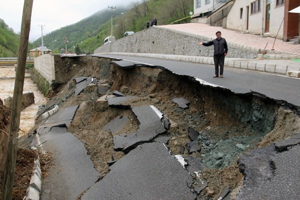 Giresun'da 20 ay önce yaşanan sel korkusu yeniden yaşandı. Foto Haber 6