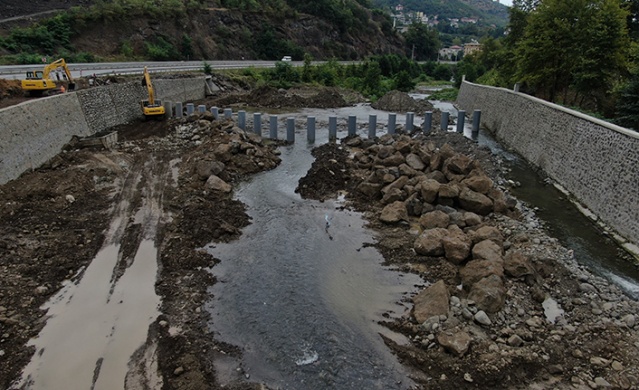 Trabzon'daki o derede yapılan çalışma Doğu Karadeniz'de bir ilk. Foto Haber 7