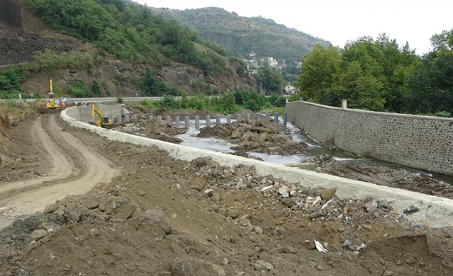 Trabzon'daki o derede yapılan çalışma Doğu Karadeniz'de bir ilk. Foto Haber 2