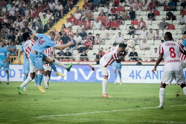 Antalyaspor - Trabzonspor maçında neler oldu? - Foto Galeri 22