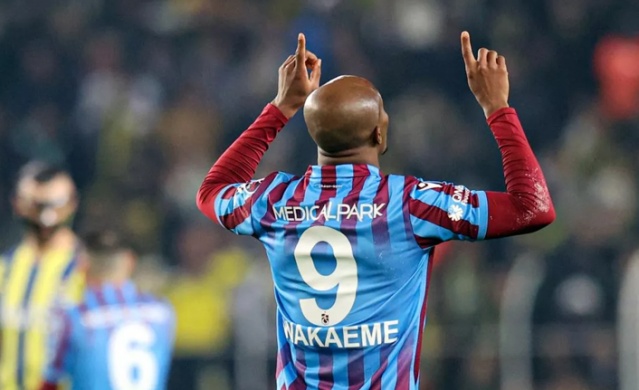 Nwakaeme yine kimseyle anlaşamadı mı? İşte son durum 1