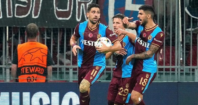 Abdullah Avcı kararını verdi! İşte Trabzonspor’un muhtemel Kopenhag 11’i 5