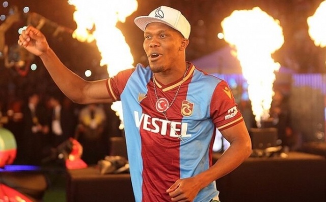 Nwakaeme Trabzonspor'dan gitti etkisi kaldı! Yıldız isim baskı altında. Foto Galeri 10