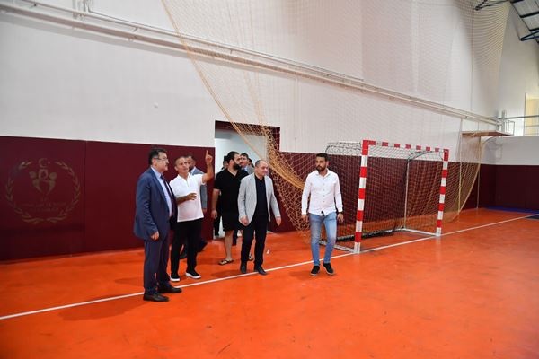 Trabzon'da kapalı yüzme havuzu ve spor kompleksi hizmete girdi. Foto Haber 5