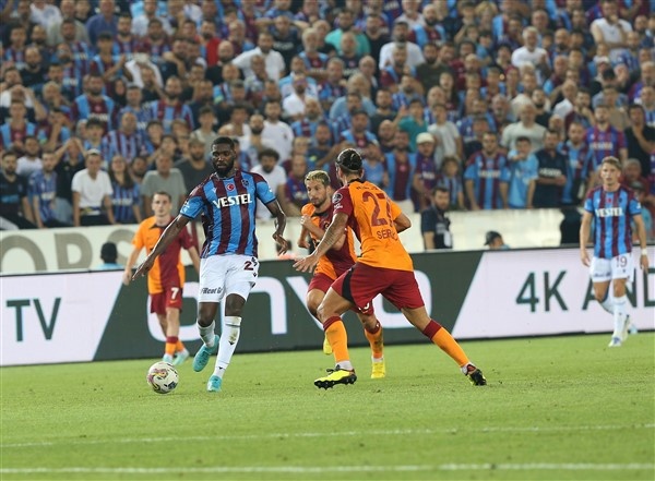 Trabzonspor - Galatasaray maçından kareler - Foto Galeri 27