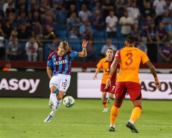 Trabzonspor - Galatasaray maçından kareler - Foto Galeri 16