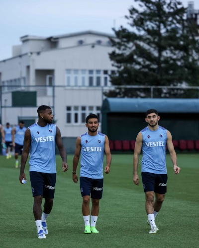 Trabzonspor'da sakatlardan son durum! Yıldız oyuncu Ümraniyespor maçında oynayacak mı? Foto Galeri 9