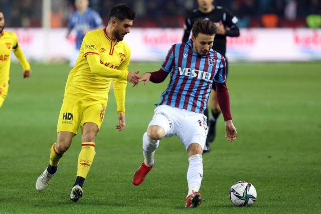 Trabzonspor’un 3 yıldızına talip oldular! 2’si tamam da 1’i çok zor!Foto Haber 9