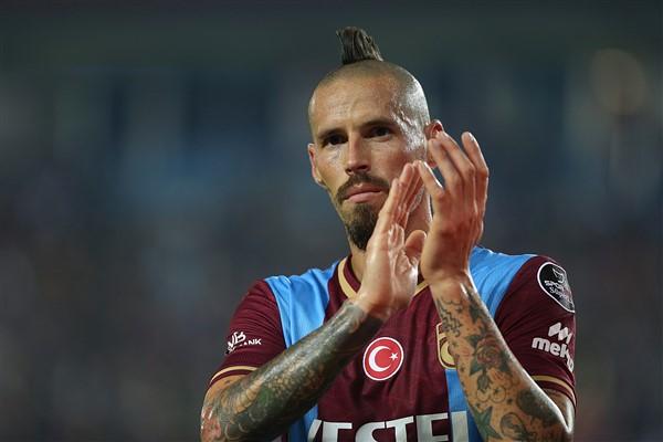 Trabzonspor'un bileği bükülmüyor! Ezeli rakiplere fark...Foto Galeri 14