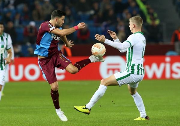 Trabzonspor’un eski oyuncusu böyle değerlendirdi! “Başarılı mı değil mi?” Foto Galeri 11