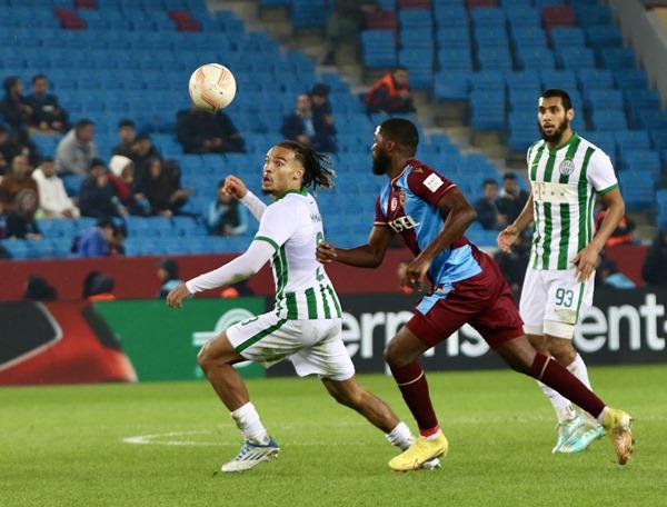 Trabzonspor’un eski oyuncusu böyle değerlendirdi! “Başarılı mı değil mi?” Foto Galeri 8