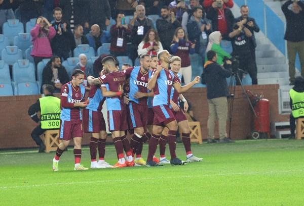 Trabzonspor’un eski oyuncusu böyle değerlendirdi! “Başarılı mı değil mi?” Foto Galeri 6