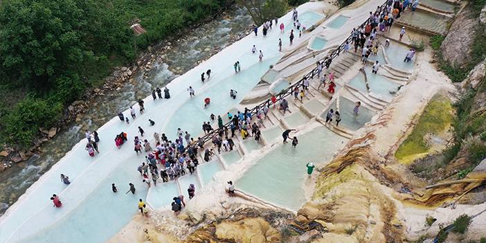 Giresun'da Göksu travertenlerine ziyaretçi akını 13