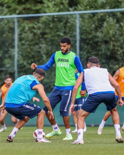 Trabzonspor'un Kasımpaşa maçı hazırlıkları devam ediyor 10