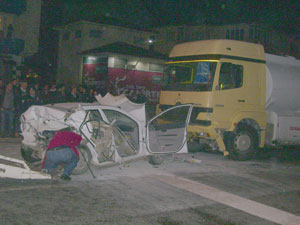 Ordu'nun Ünye ilçesinde kaza 4 yaralı.