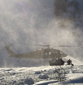 Tunceli'de güvenlik güçlerine taciz ateşi