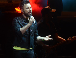 Tarkan konser verecek  Türkiye kazanacak!