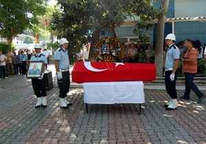 Ebediyete törenle uğurlandı