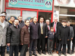 Merkez Parti'den Trabzon'da teşkilat atağı