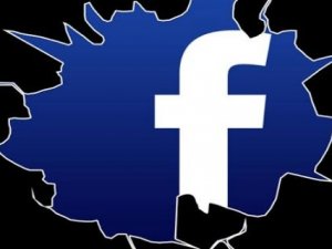 Facebook her kullanıcısına tazminat ödeyecek mi?