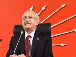 Kılıçdaroğlu MYK üyeleriyle görüşüyor