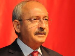 "Şehit olacağım diyen Bakan 20 korumayla geziyor"