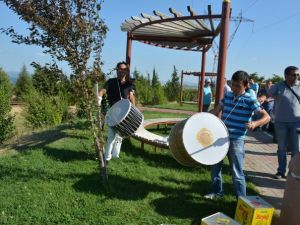 Eğlence için değil, domuzları kaçırmak için