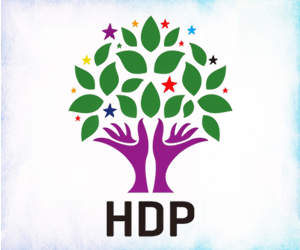 Hakkari'de HDP binasını ateşe verdiler!