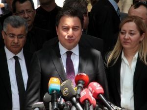 Babacan AK Parti’nin vaatleri için garanti verdi