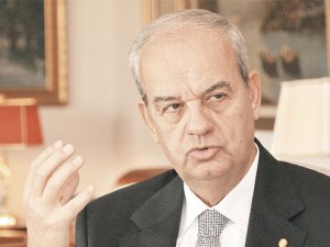 Başbuğ: İçimizde hainler var