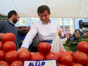 Başbakan Davutoğlu pazarcı oldu