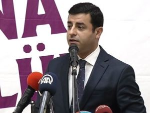 Demirtaş ille de koalisyon dedi: En azından bir dönemmiş