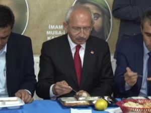 Garip Dede Dergahı iftarına katıldı