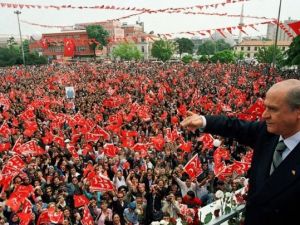 "IŞİD’e ’nankör’ diyen Davutoğlu bu sözünü açıklığa kavuşturmak zorundadır"