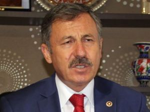 AK Partili vekilden “kelepçeli gözaltı” açıklaması