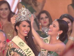 Miss Earth 2015 kazananı Angelia Ong