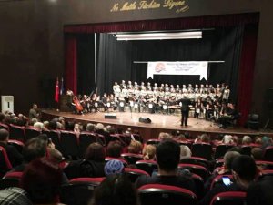 Muhteşem konserde hemşeri dayanışması