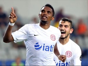 Eto'o depremi!