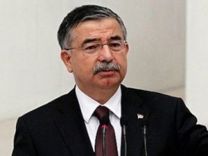 Bakan Yılmaz: "Rusyanın vahim saldırıları savaş suçudur."