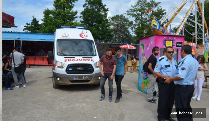 Lunapark'ta düşen genç yaralandı