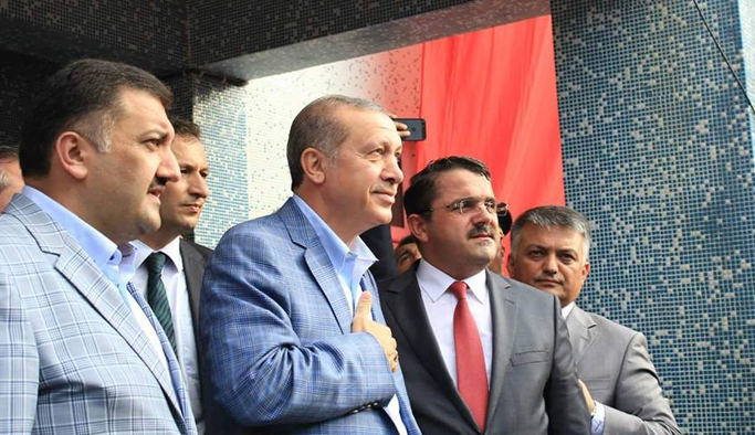 AK Partili Belediye Başkanı'ndan FETÖ istifası