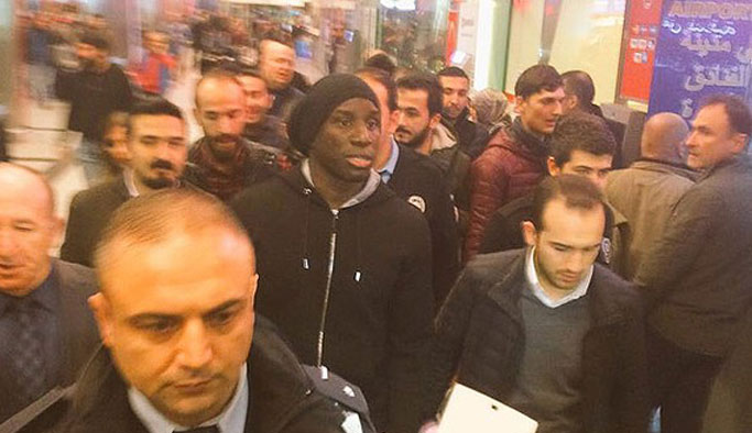 Demba Ba İstanbul'da