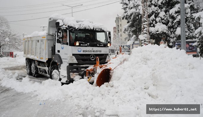 Beşikdüzü de kara teslim oldu