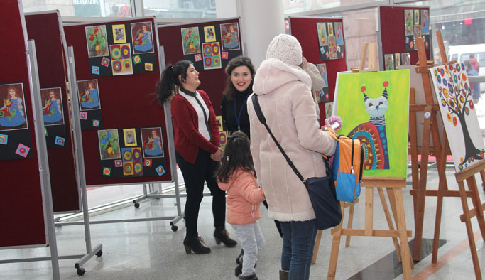 Trabzon'da Sanatı Kumla Buluşturdular