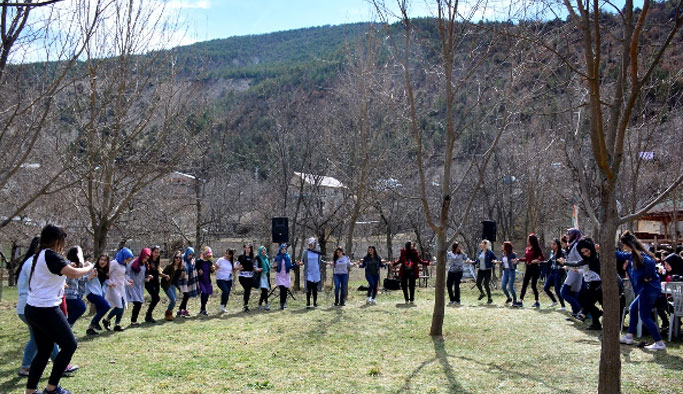 Gümüşhane'de "Bahar Şenliği" düzenlendi